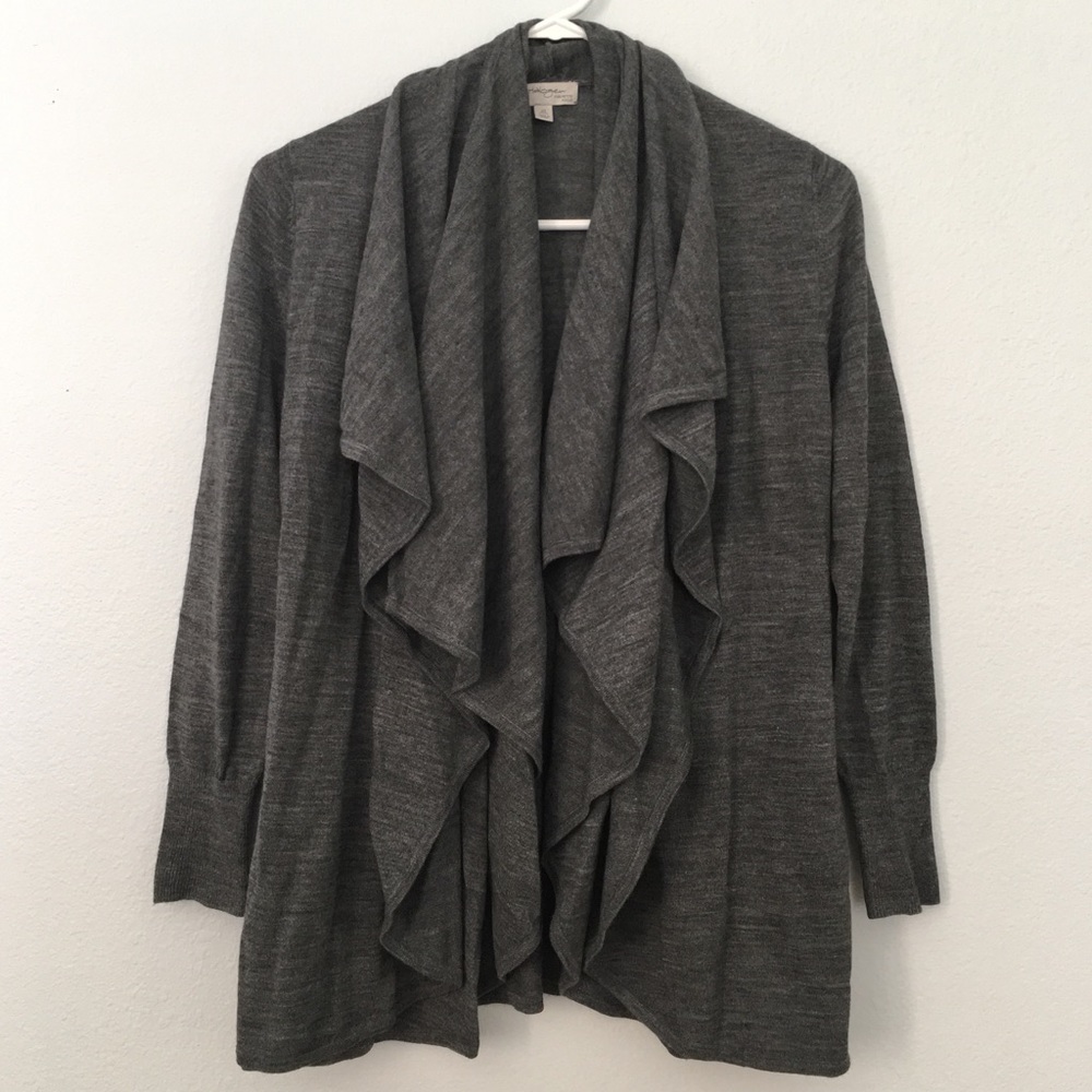 Halogen grey ruffle sweater. Petite XS